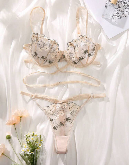 Ensemble Lace