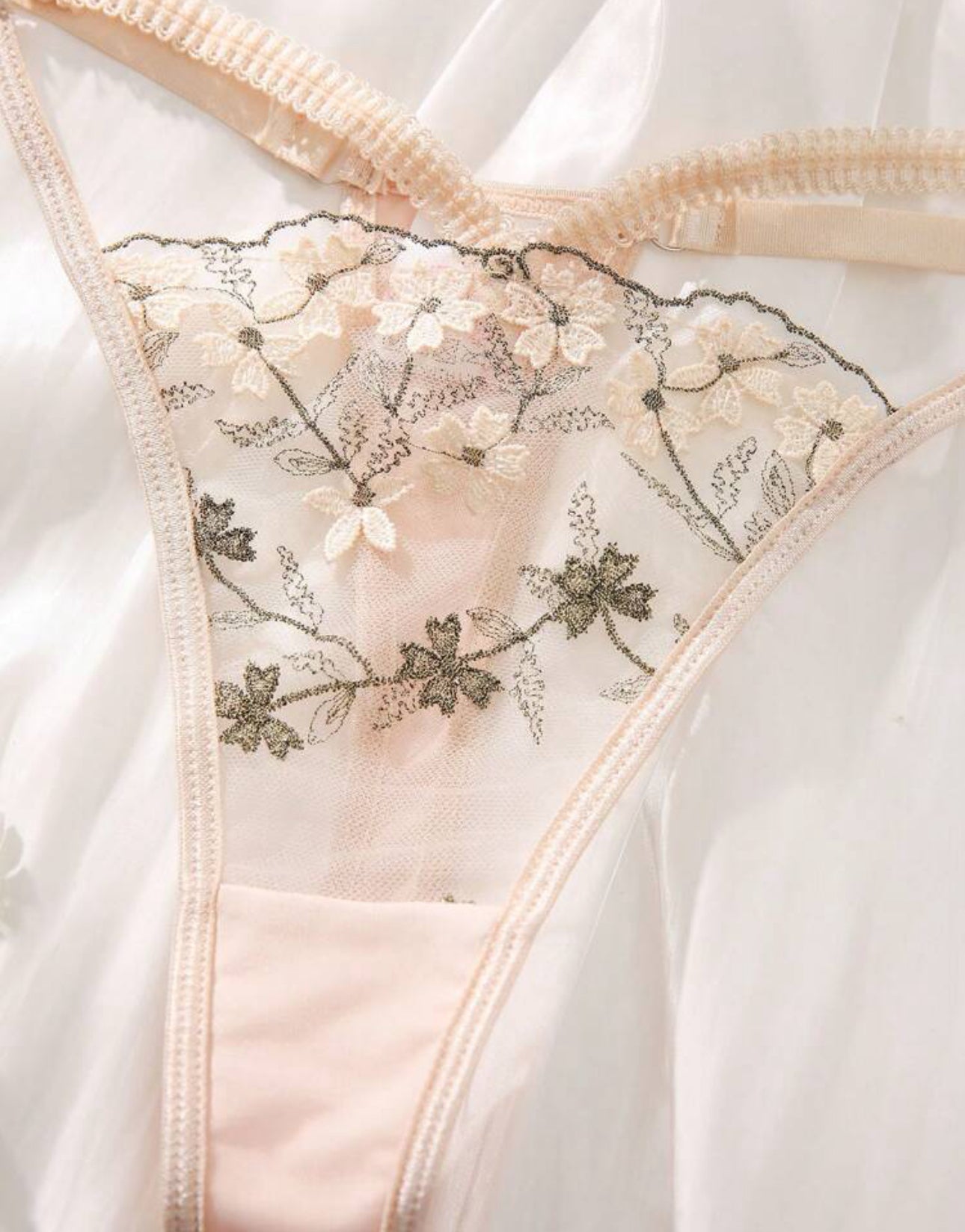 Ensemble Lace