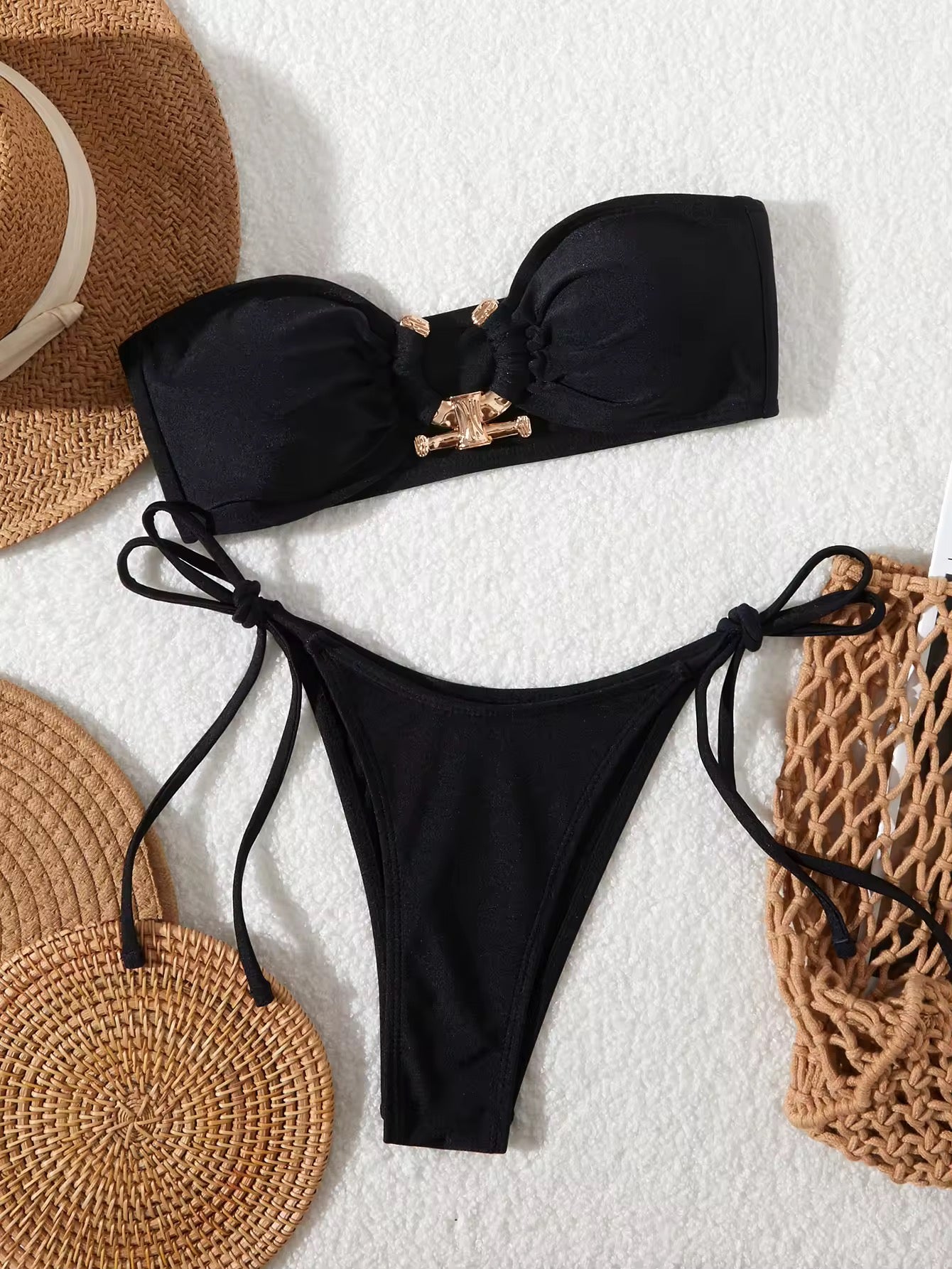 Bikini T